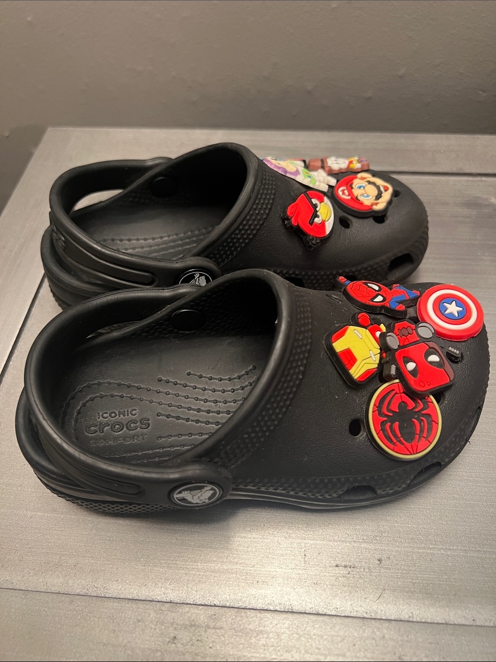 Crocs Classic Clog, toddler size 9c. Black with charms - Picture 8 of 8